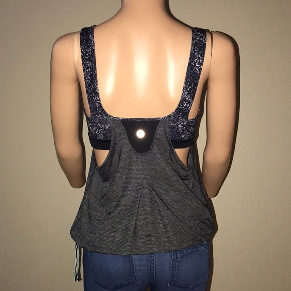 LuluLemon tank top - Picture 6 of 6